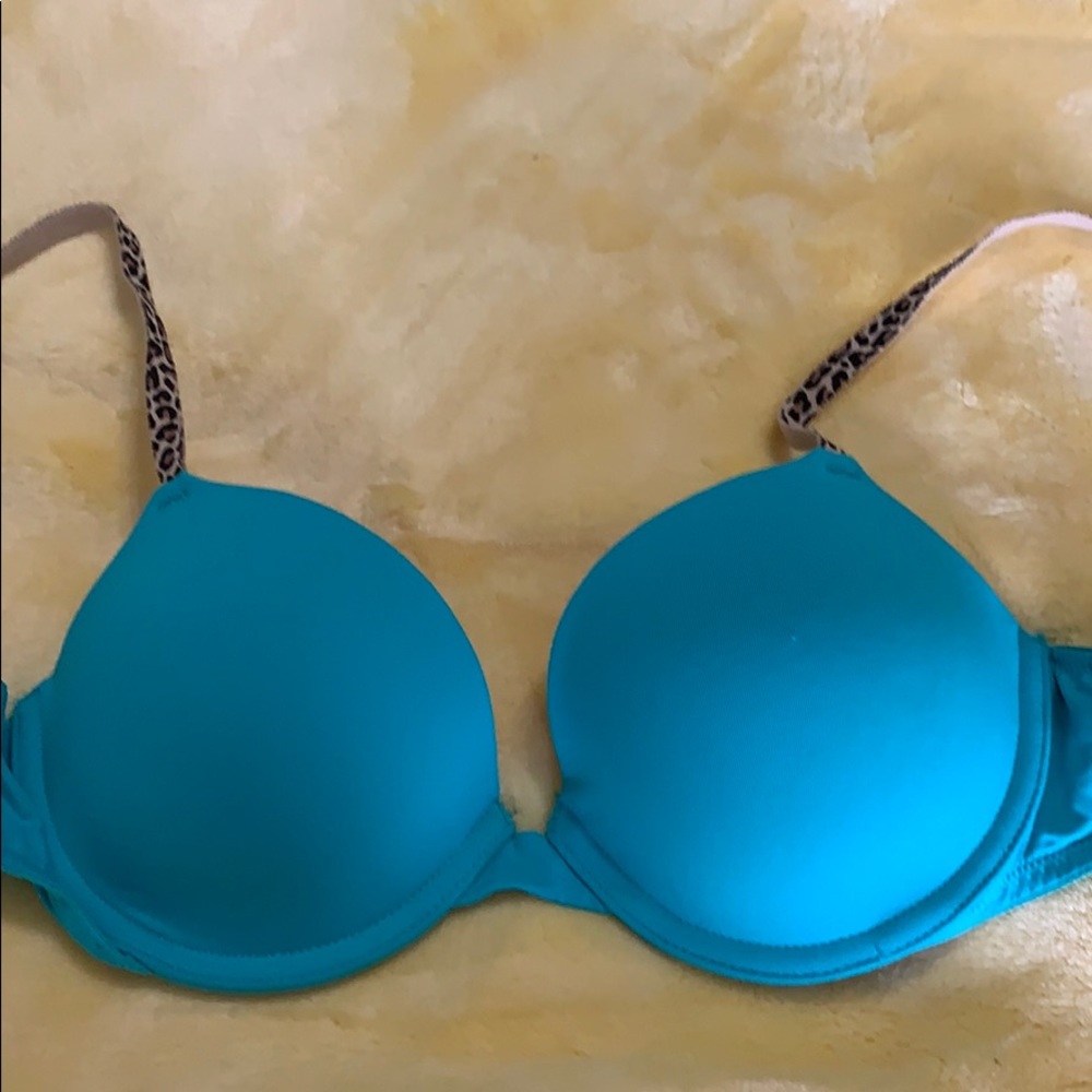 Victoria’s Secret Bra 34C